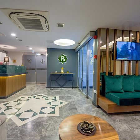 Bizim Hotel Istanboel Buitenkant foto