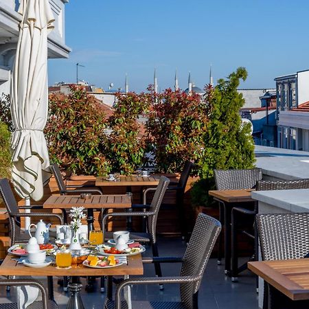 Bizim Hotel Istanboel Buitenkant foto