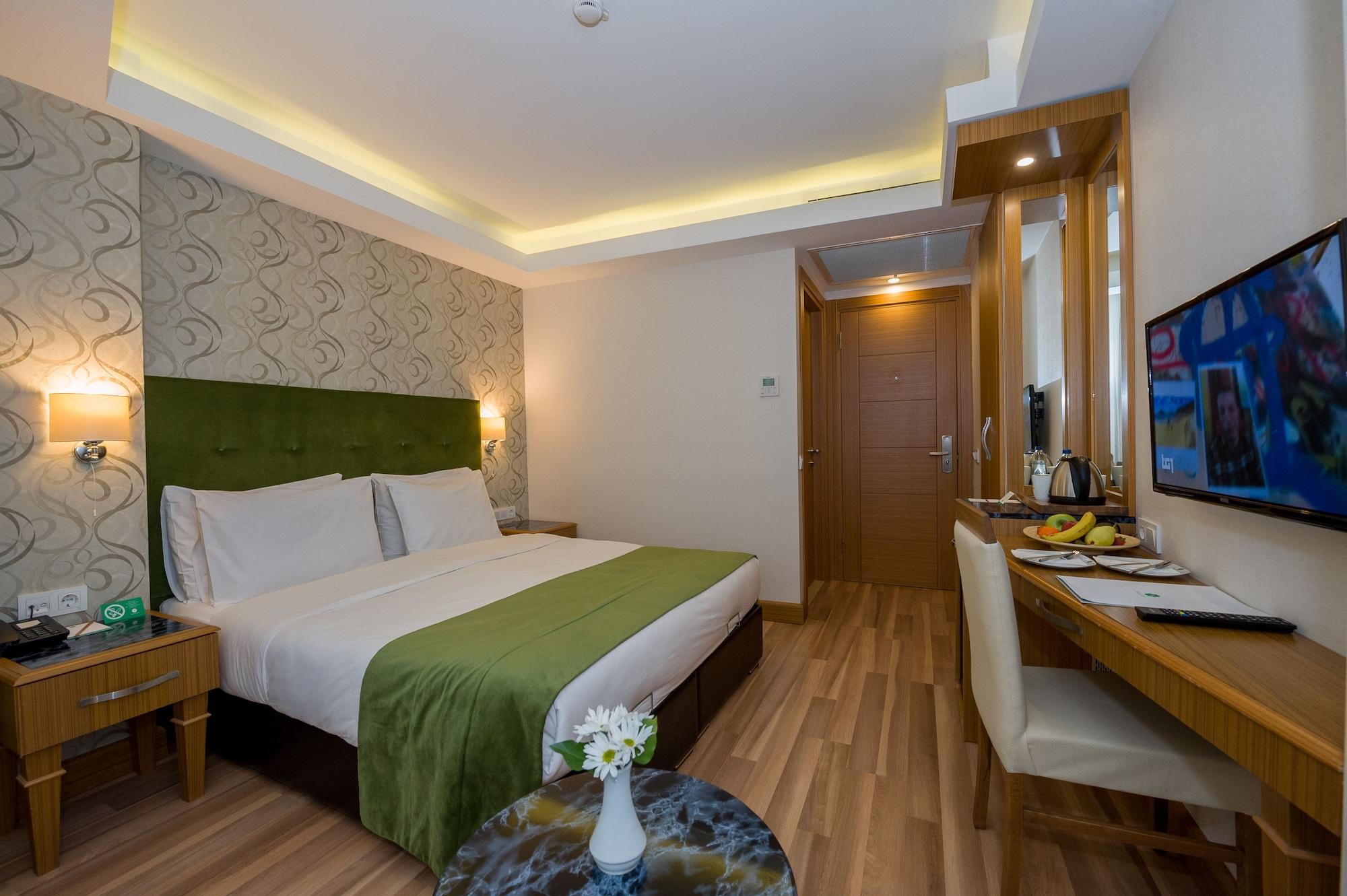 Bizim Hotel Istanboel Buitenkant foto