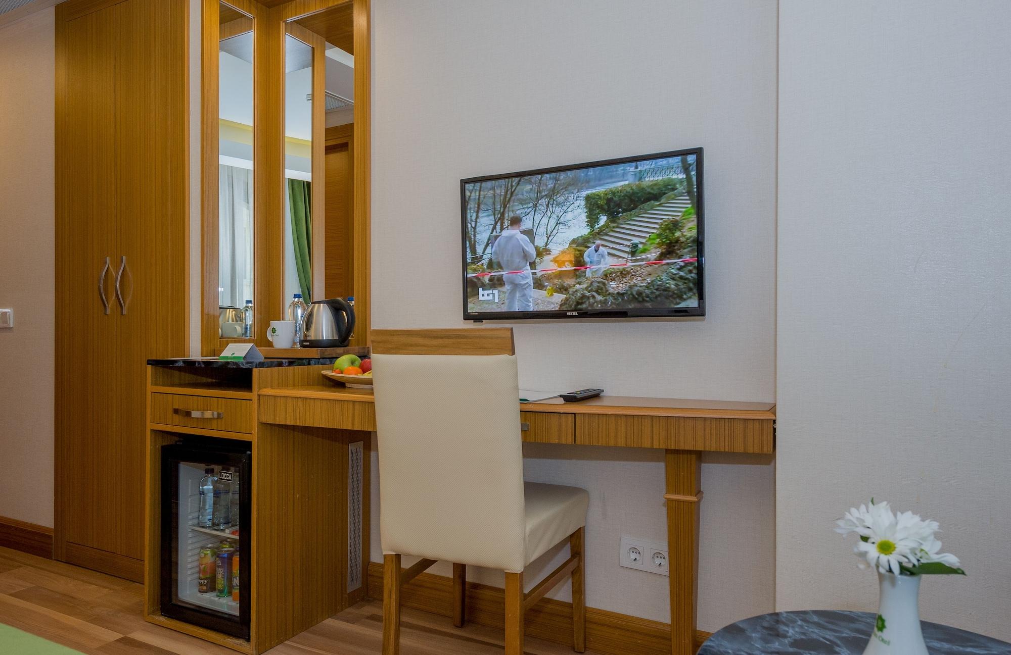 Bizim Hotel Istanboel Buitenkant foto