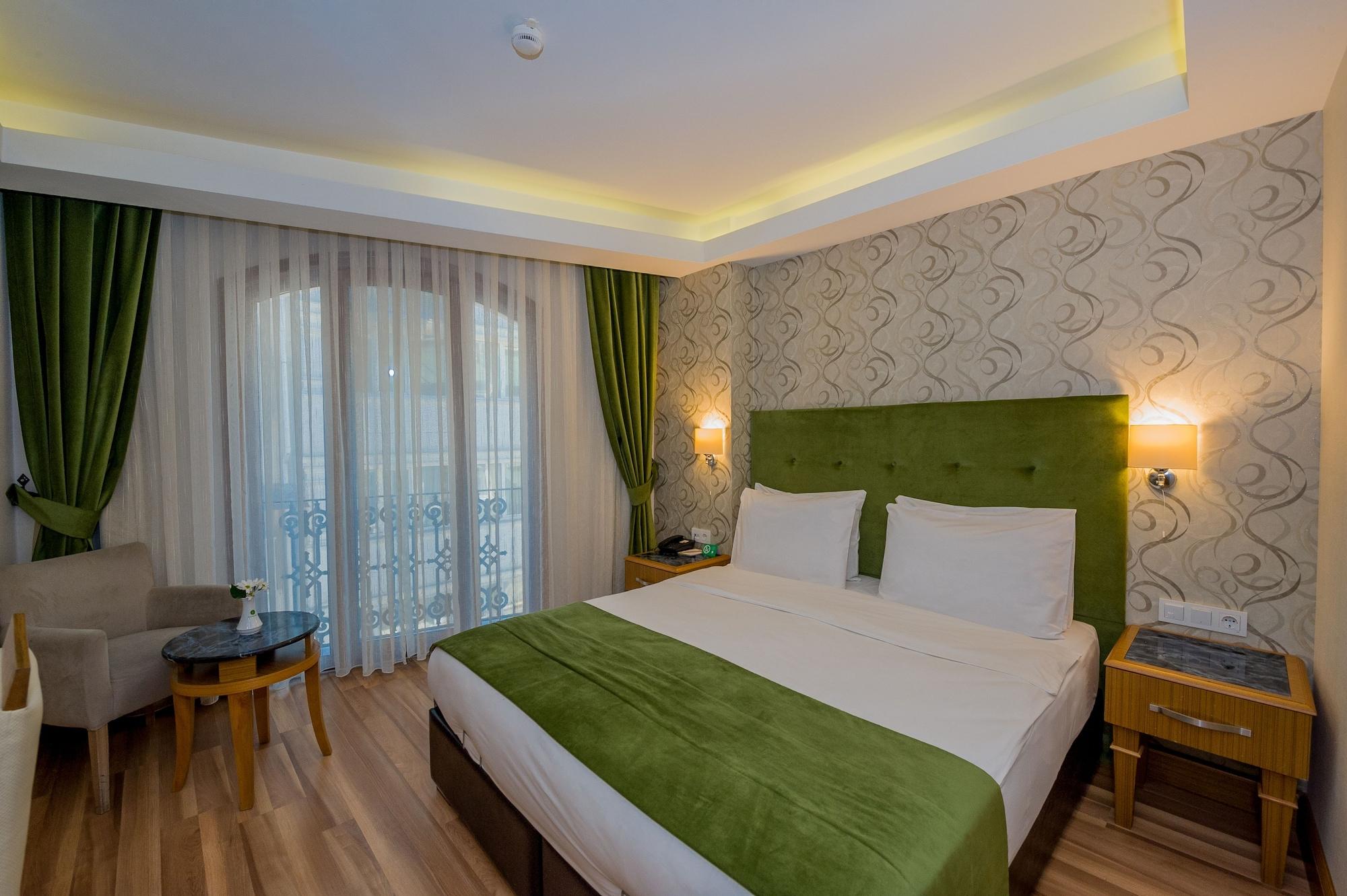 Bizim Hotel Istanboel Buitenkant foto