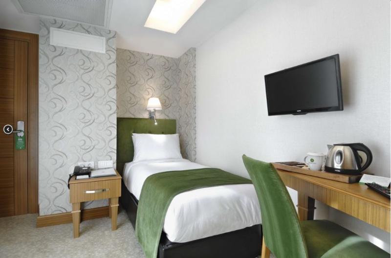 Bizim Hotel Istanboel Buitenkant foto